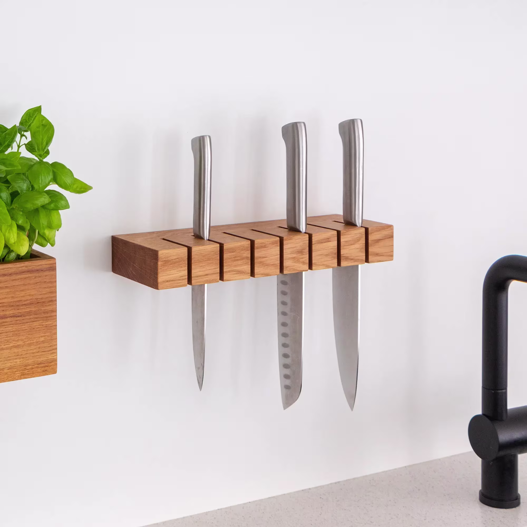 Knife Hanger